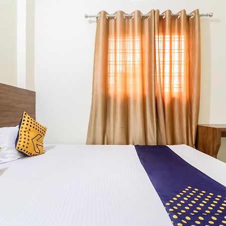Oyo 40073 Yash Homestay Samarda Kaliāsot Exterior photo