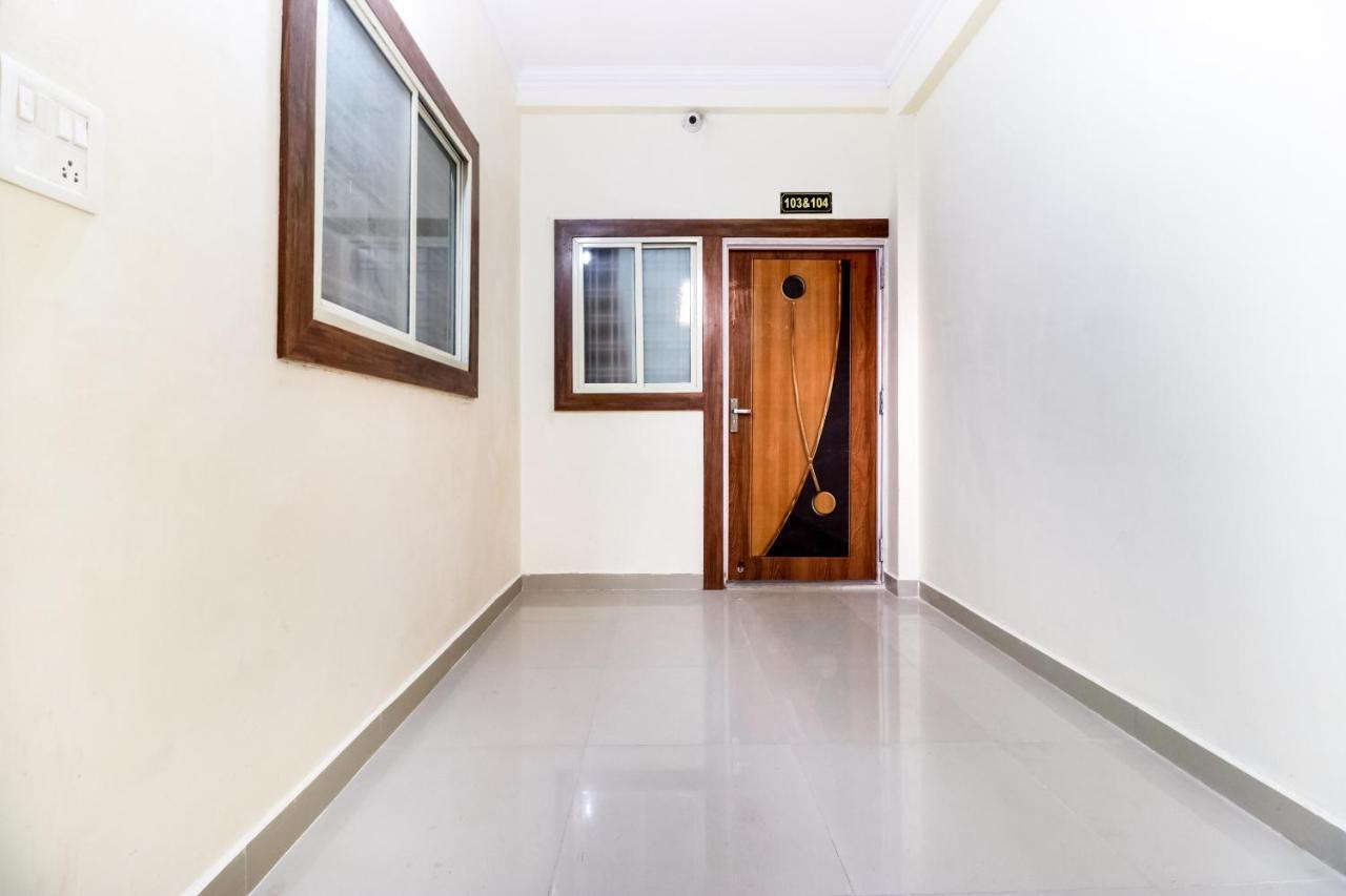 Oyo 40073 Yash Homestay Samarda Kaliāsot Exterior photo