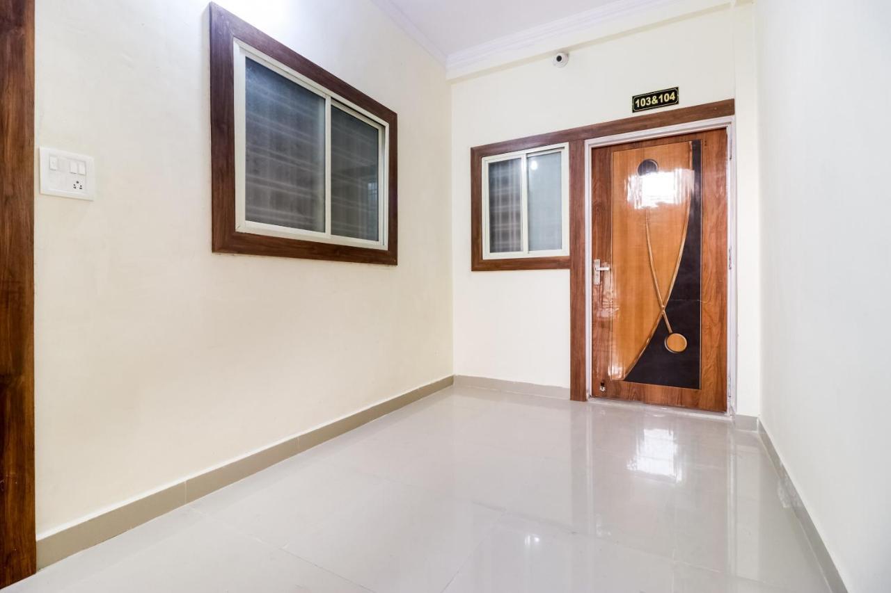 Oyo 40073 Yash Homestay Samarda Kaliāsot Exterior photo